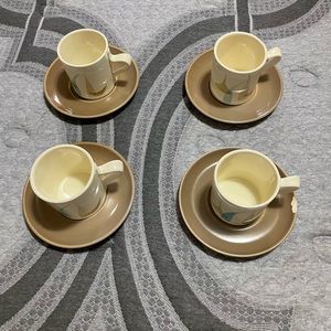 Red Wing Pottery, Pompeii Pattern - Set of 2 Cups & 3 Saucers; MCM; 1960…